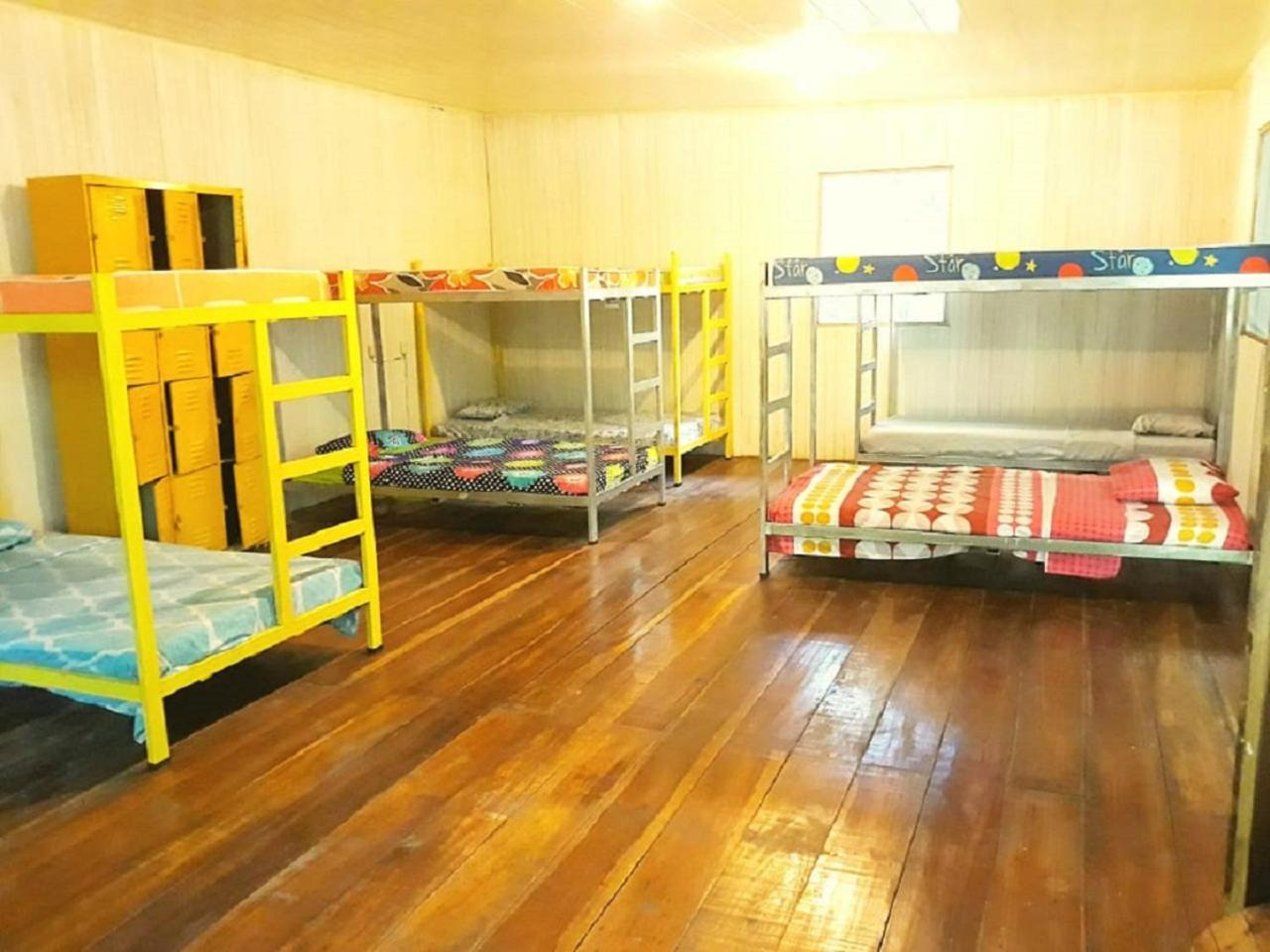Madre Selva Hostel Puerto Viejo de Talamanca Bagian luar foto