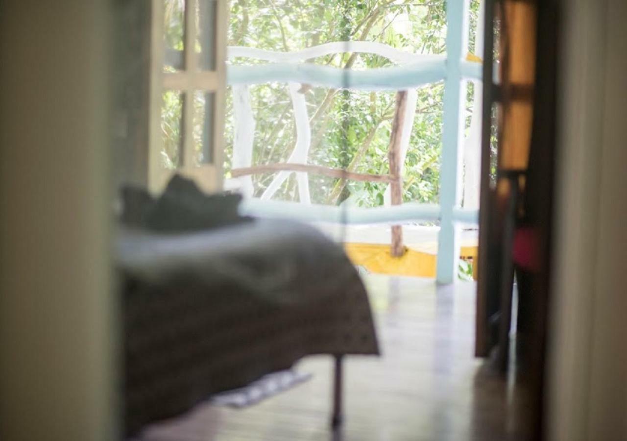 Madre Selva Hostel Puerto Viejo de Talamanca Bagian luar foto